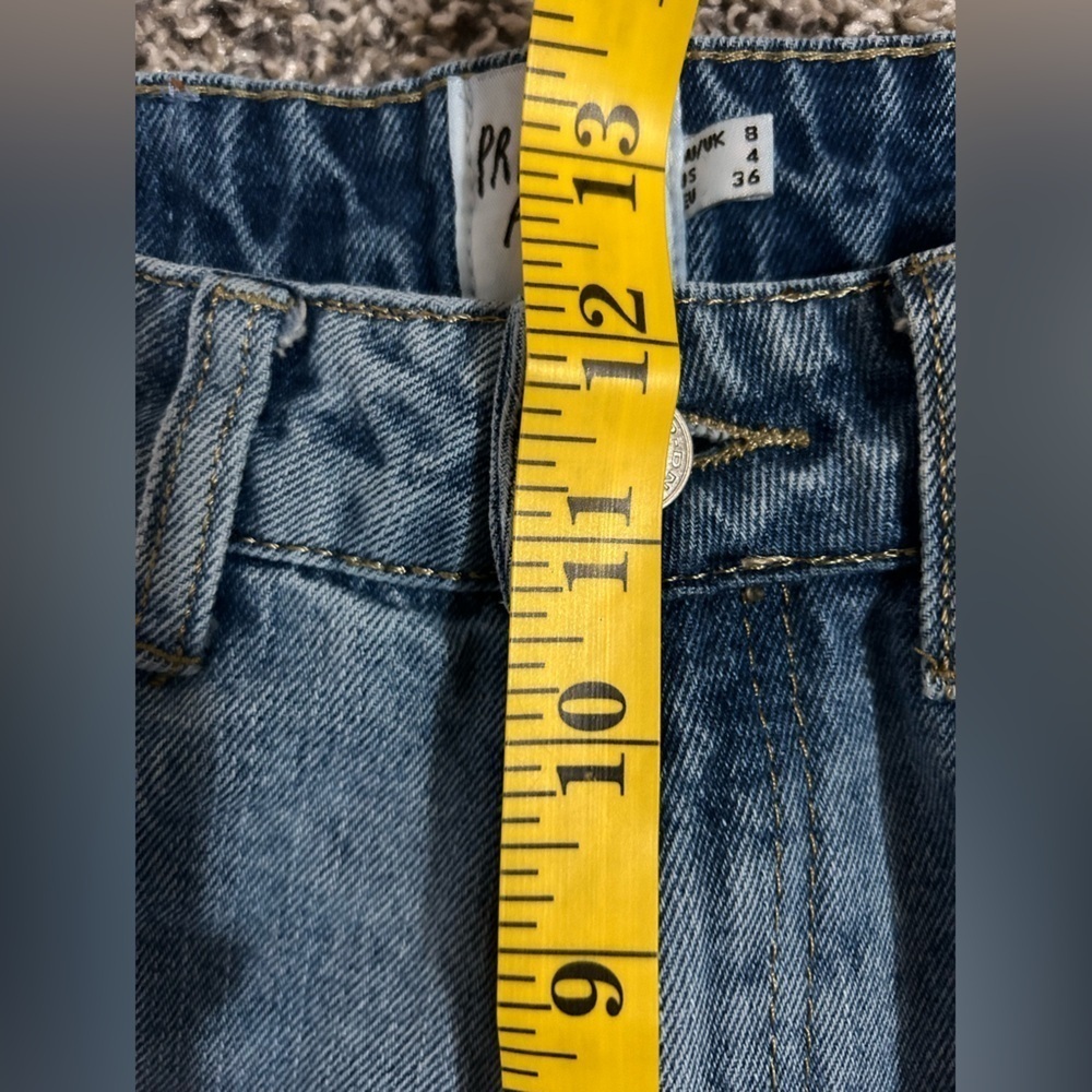 5/$25 Princess Polly high-waisted denim jeans with raw hem size 4 - Picture 7 of 10
